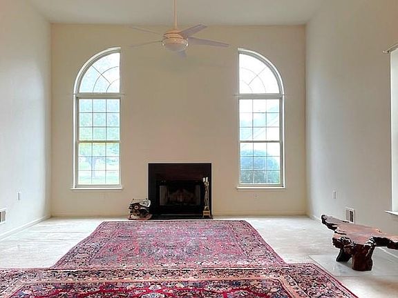 5th image of 49 Legacy Oaks Dr
