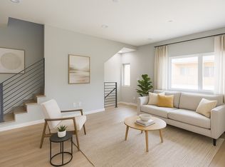 1242 N Beachwood Dr #1240-1/2, Los Angeles, CA 90038