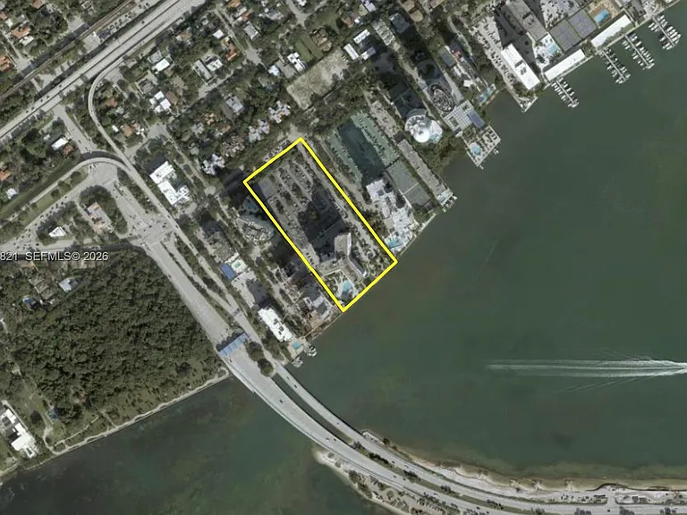2451 Brickell Ave #17U — Photo 9