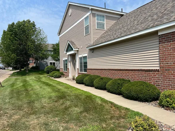 6889 Folkestone Rd #711, Saint Paul, MN 55124