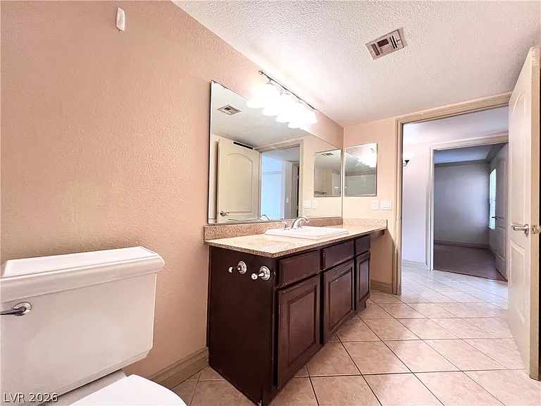 1150 N Buffalo Dr #1077 — Photo 16