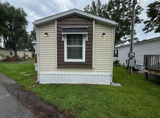 6 Adventure Rd #93, Louisville, KY 40216