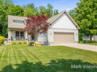 13497 Hidden Creek Ct, Grand Haven, MI 49417