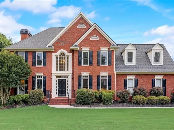 2705 Montclair Pl, Snellville, GA 30078
