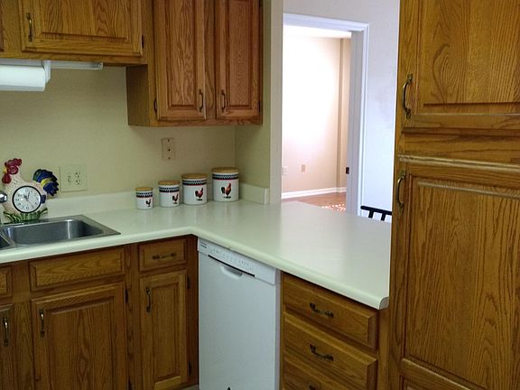 3rd image of 10330 W THUNDERBIRD Boulevard #C219