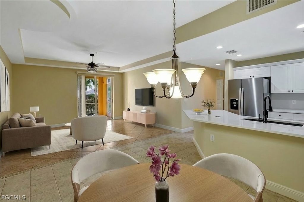 Apartment in Cape Coral - View 5