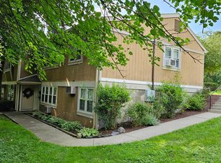 68 Gerald Dr, Poughkeepsie, NY 12601