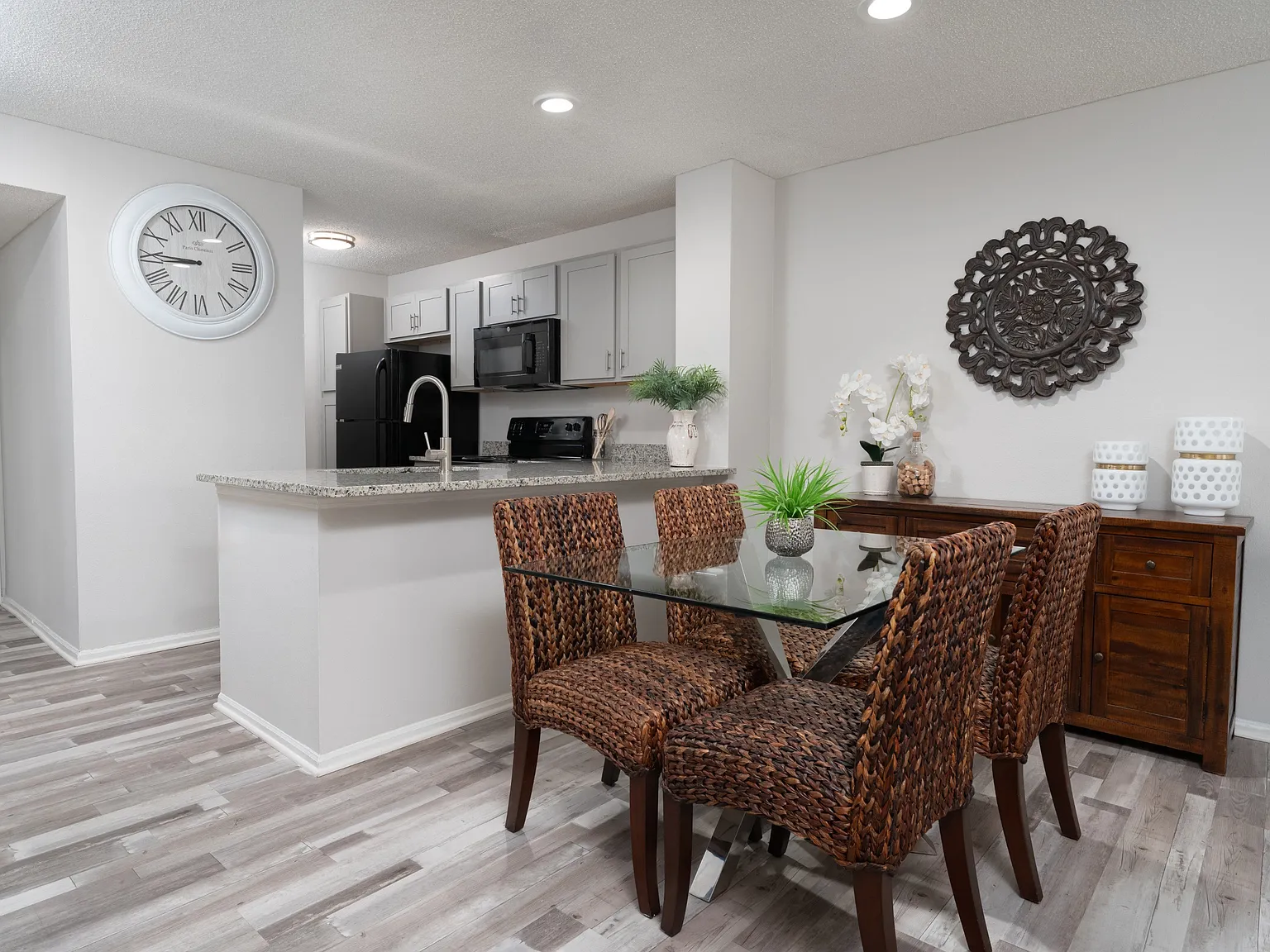 Britton Woods Apartments — Photo 4