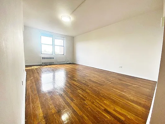 Rented by Brooklyn Property Group LLC | media 10