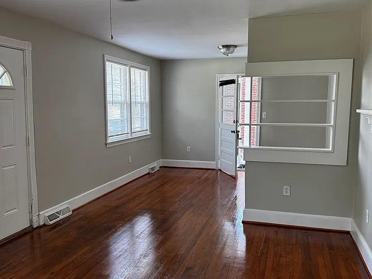 2927 English Ave — Photo 10