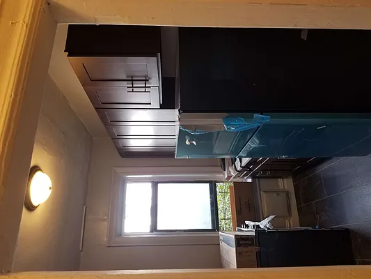 Rented by Lang Realty LLC | media 10