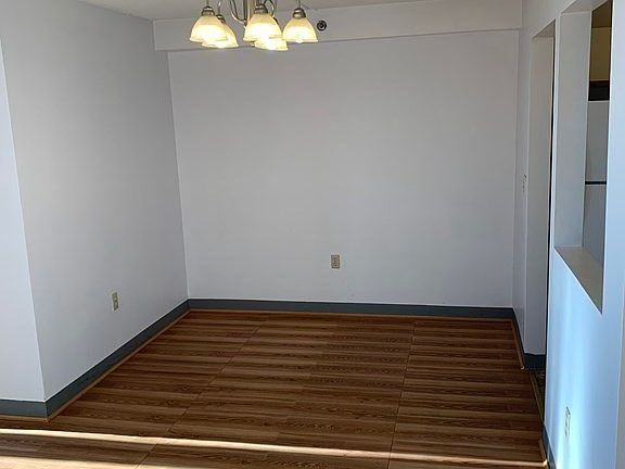 4th image of 200 Cove Way Unit 1017