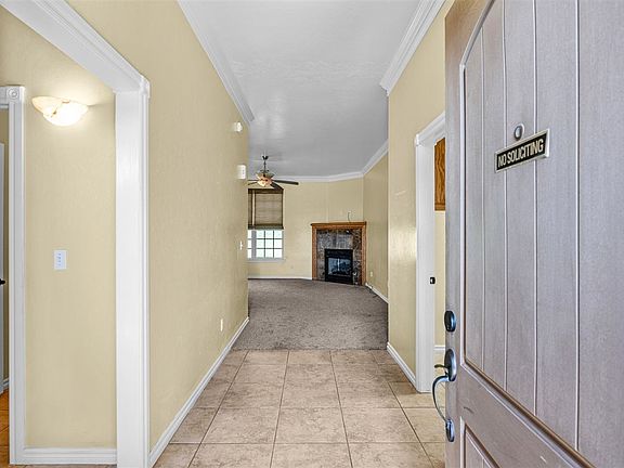 2nd image of 2619 NW Debracy Ave