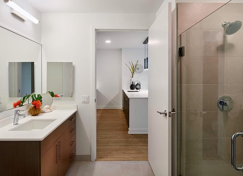 1st image of 1442 S Michigan Ave #101