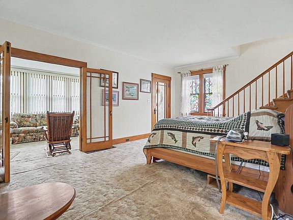 5th image of 803 N 3rd St