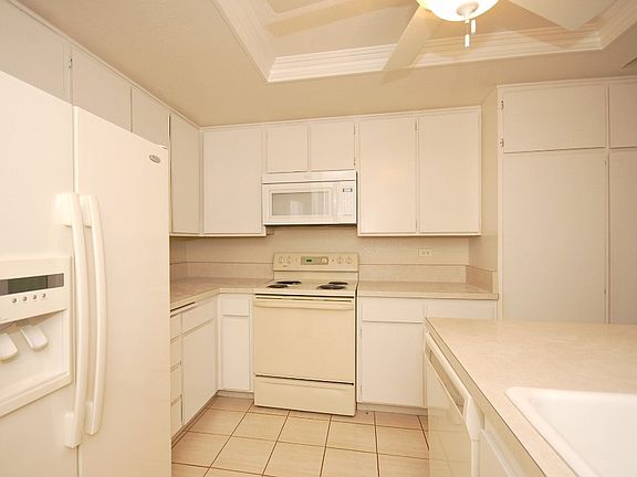 2nd image of 1200 Harbor Dr #13B
