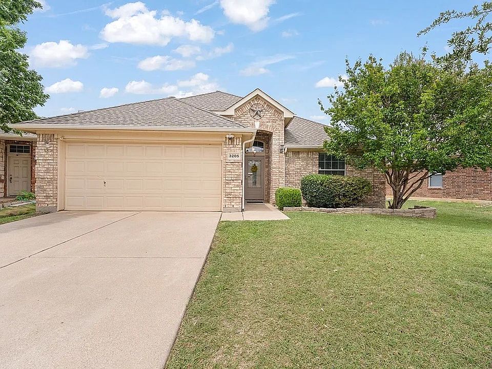 1st image of 3205 Chesington Dr