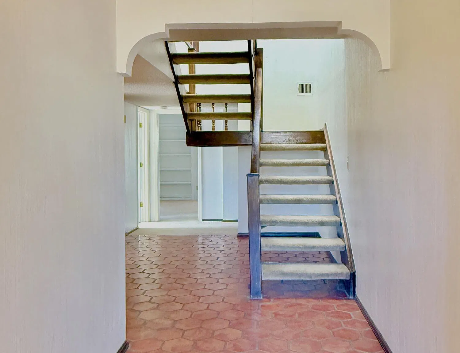 2 bed, 2.0 bath, 1145 sqft, $1,595 — Photo 4