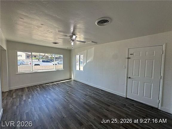 3rd image of 148 W Victory Rd