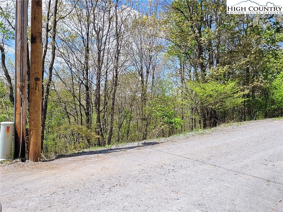 1st image of 116 and 118 Thistle Lane