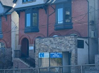 266 Avenue Rd #2-C02, Toronto, ON M4V 2G7