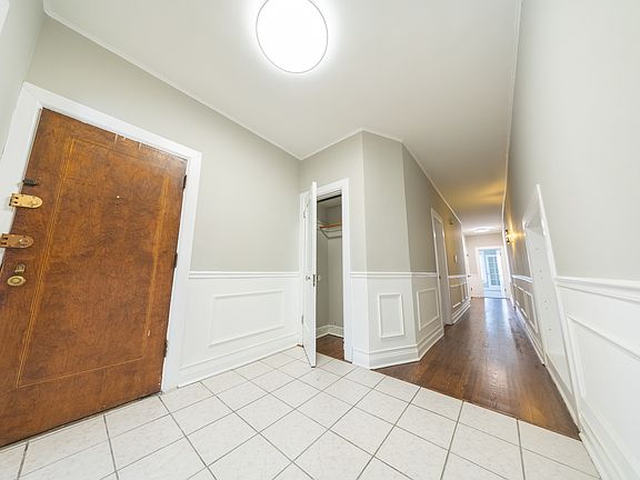 4th image of 6846 S Paxton Ave APT 2