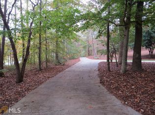 395 Wesley Cir, Toccoa, GA 30577