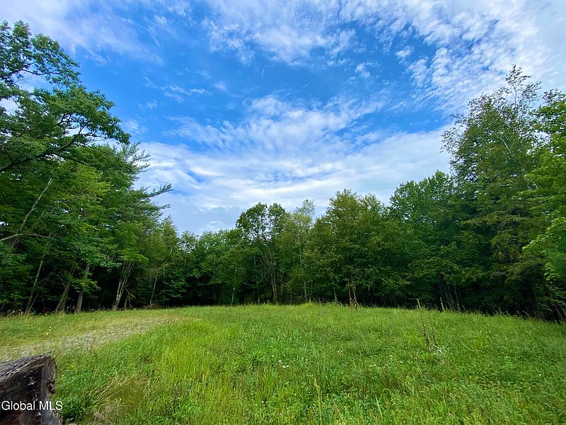3rd image of 370 County Road 10