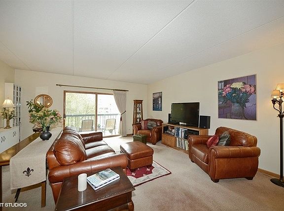 5th image of 820 Graceland Ave APT 402