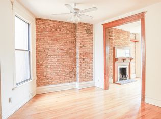 840 W Cornelia Ave #2, Chicago, IL 60657