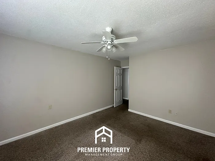 2462 Kimbark Woods Cv — Photo 11