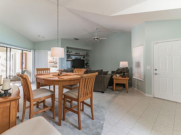 4th image of 508 Sea Oats Drive #D-6