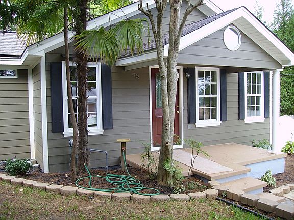 Well established Yard