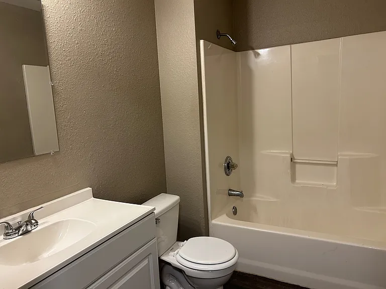 434 S Nixon St — Photo 13