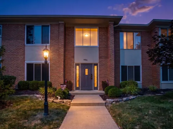 586 Hunters Dr APT D, Carmel, IN 46032