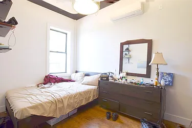 Rented by Rentall Group Inc