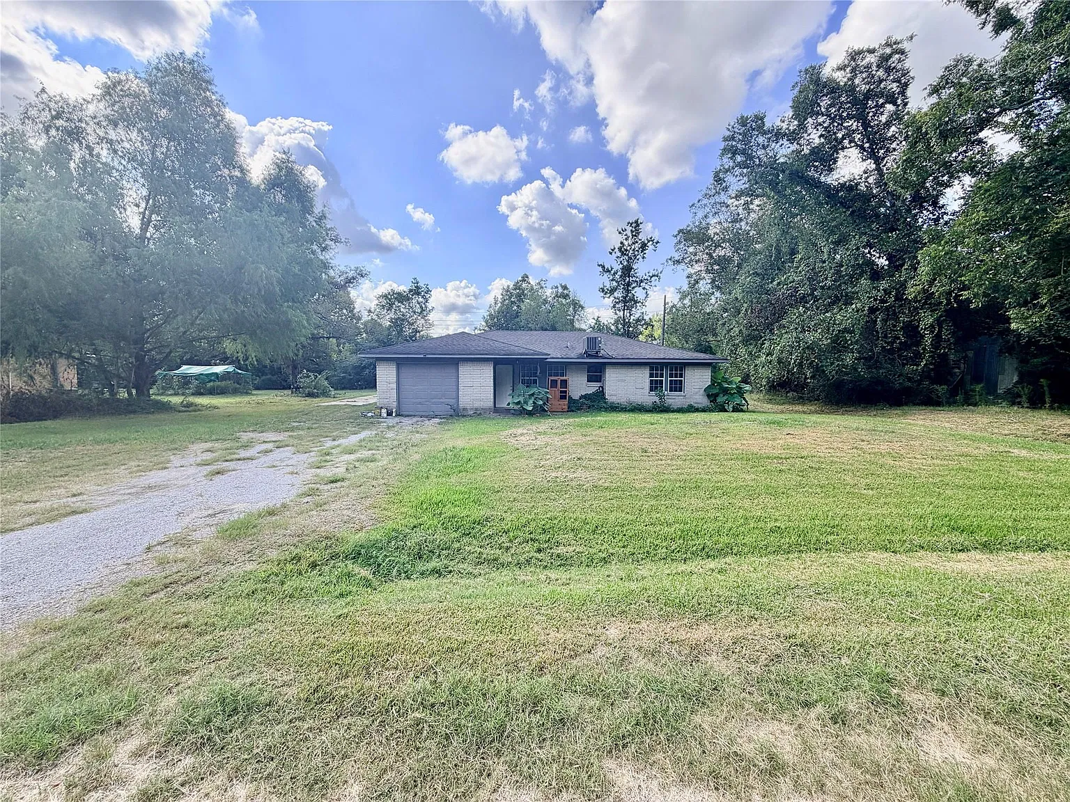 3 bed, 2.0 bath, 1258 sqft, $1,650 — Photo 3