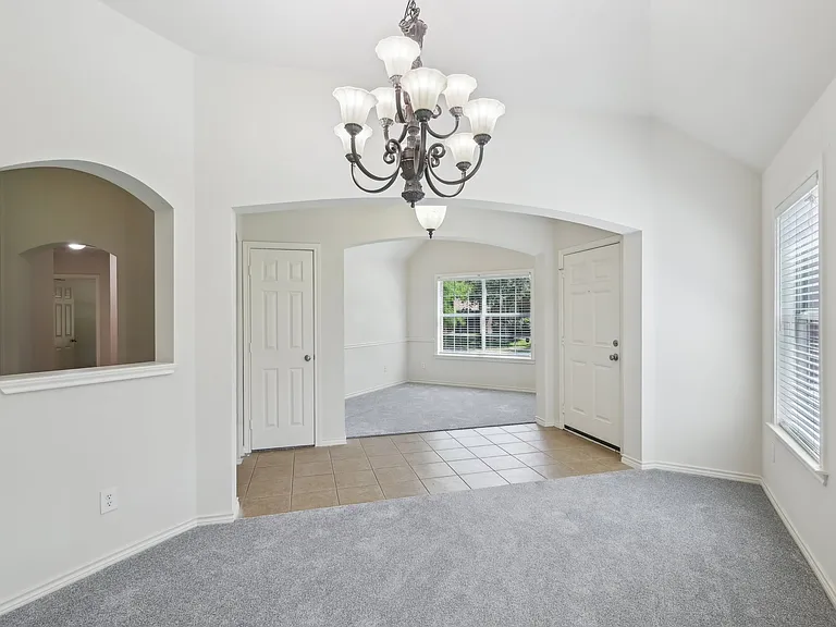 1280 Seymour Dr — Photo 15