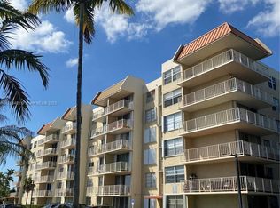 13120 SW 92nd Ave #B-514, Miami, FL 33176