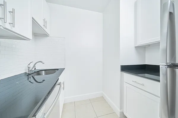 Rented by Living New York | media 19