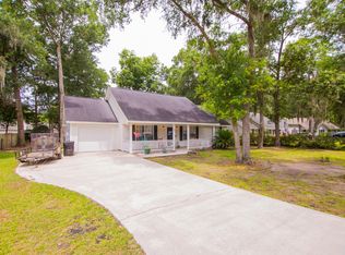 57 Ardmore Ave, Beaufort, SC 29907