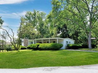 3 Winding Ln, Newburgh, NY 12550