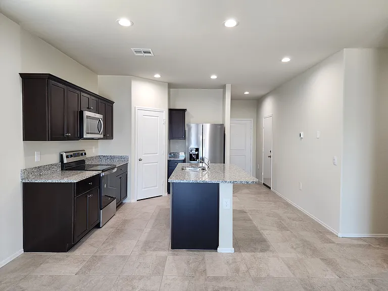 24597 W Illini St — Photo 12