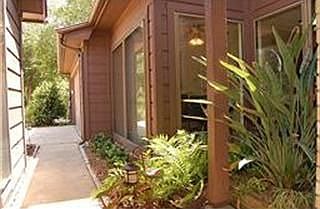 3rd image of 423 Hedgecroft Dr