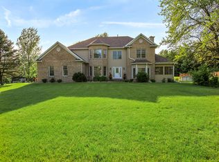 9690 N 1750 East Rd, Bloomington, IL 61705