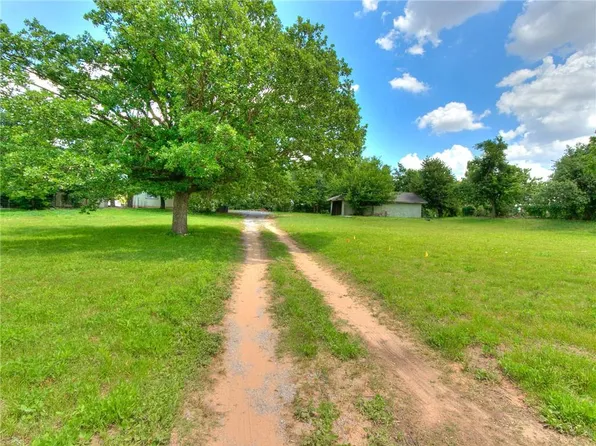 7800 NW 32nd St, Bethany, OK 73008