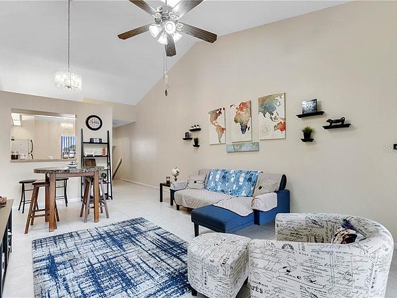 3rd image of 2906 S Semoran Blvd APT 8