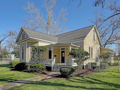 256 N Monroe St, La Grange, TX, 78945