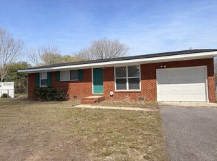 2717 Daly Ave, Spring Lake, NC 28390