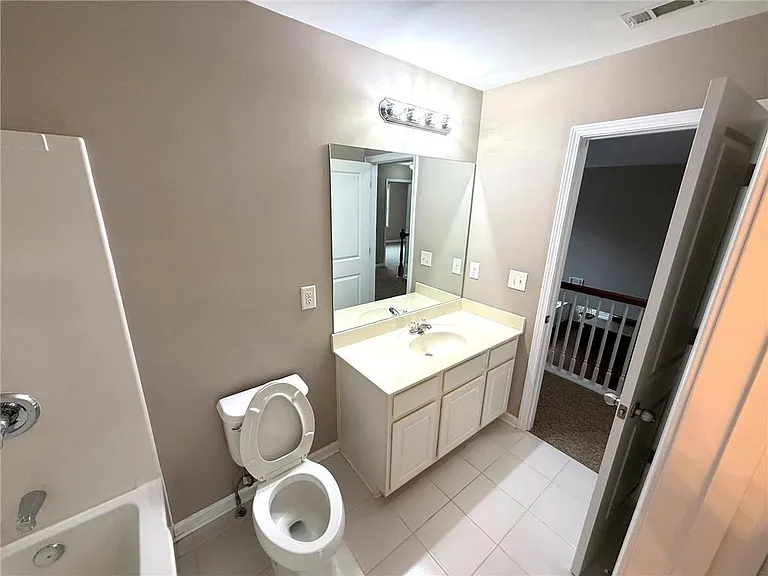 10570 Haynes Valley Ct — Photo 14